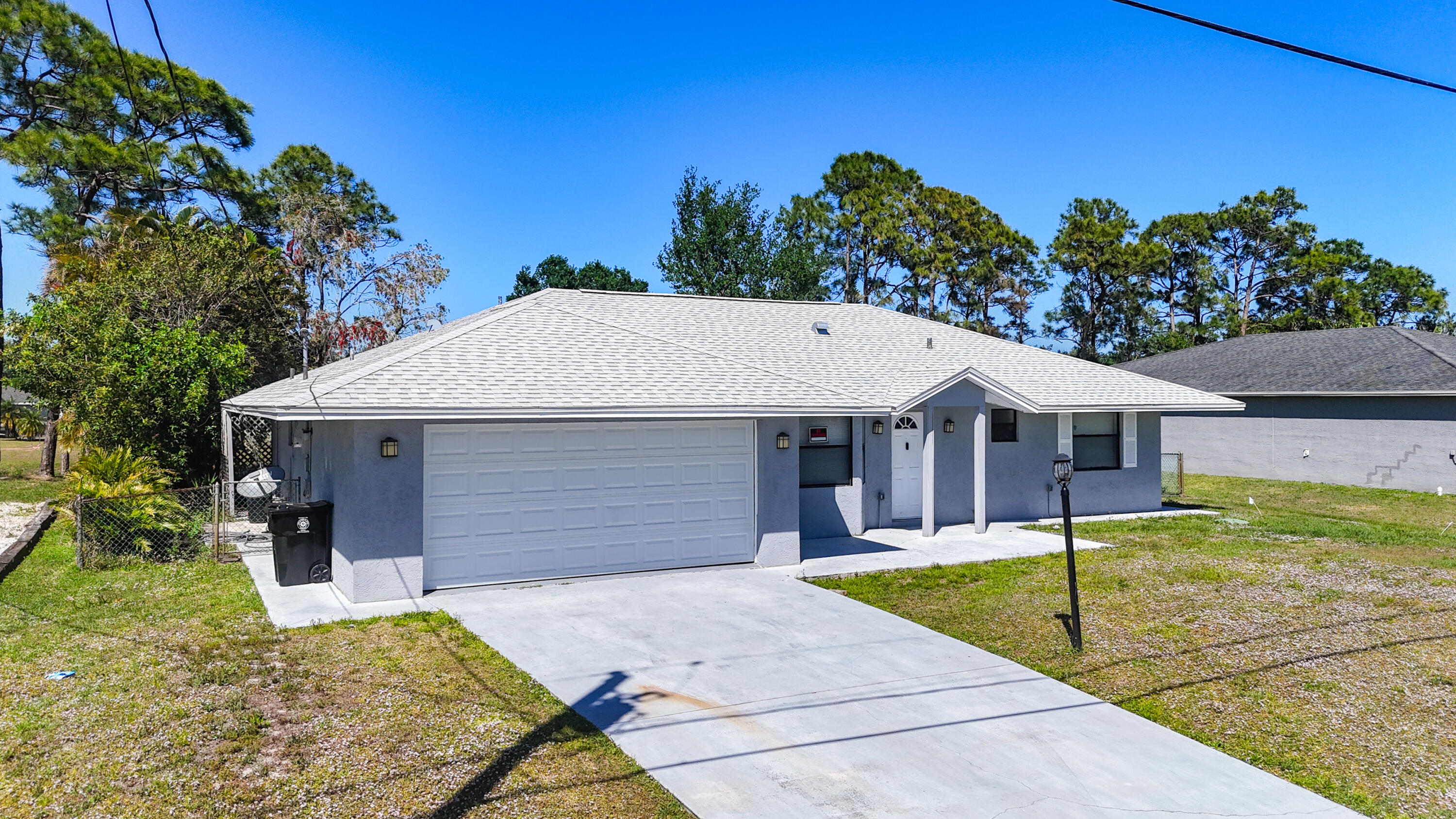 785 NW Archer Avenue