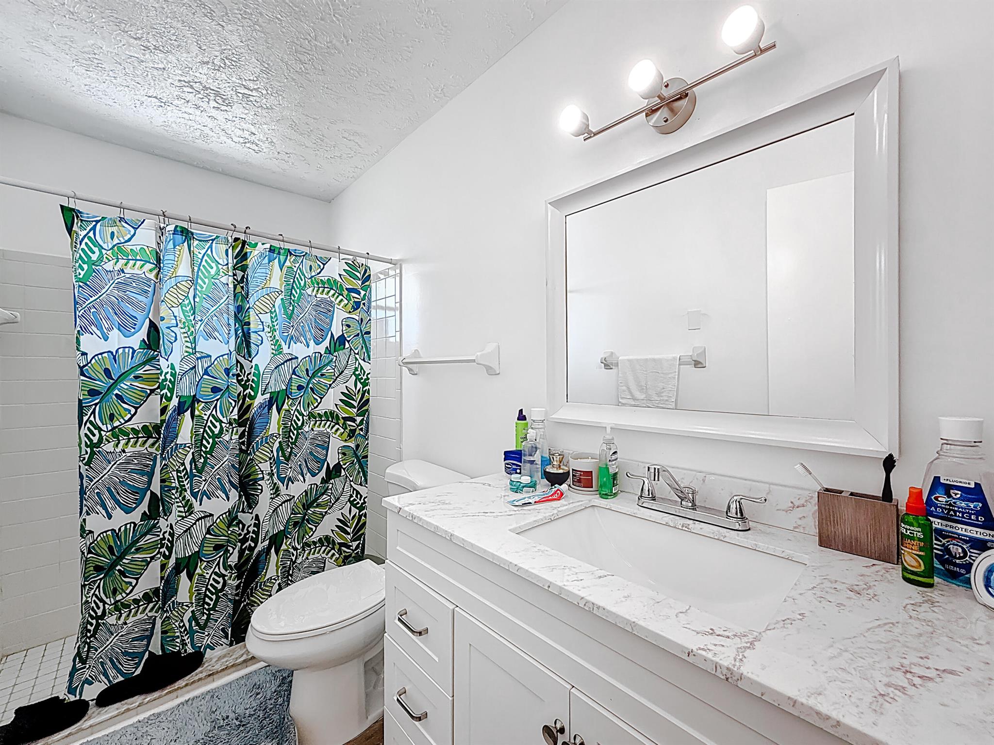 785 NW Archer Avenue