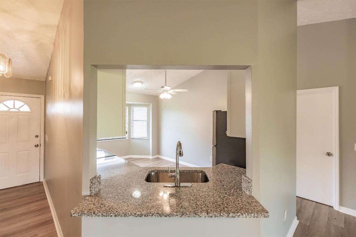 785 NW Archer Avenue