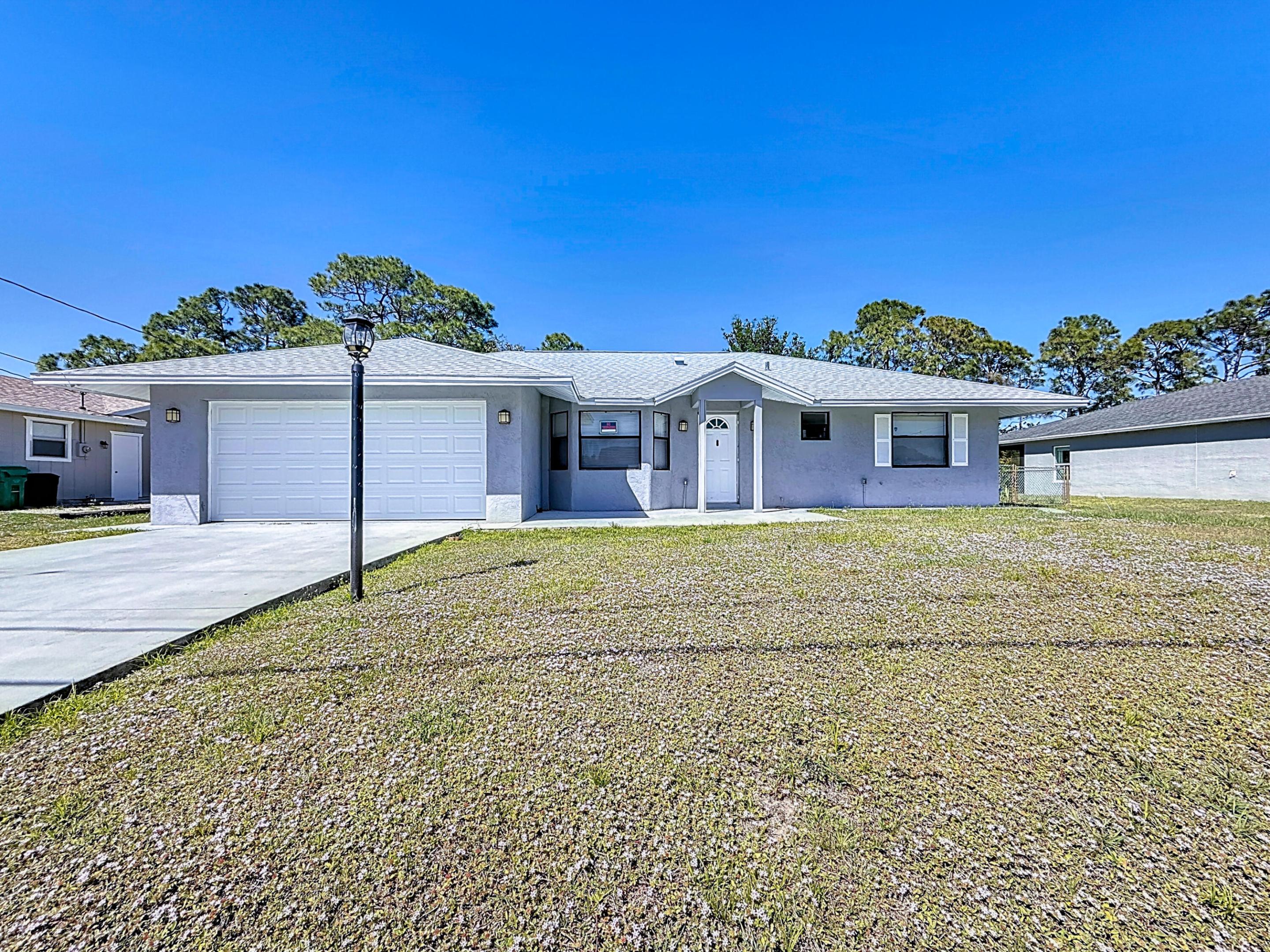 785 NW Archer Avenue