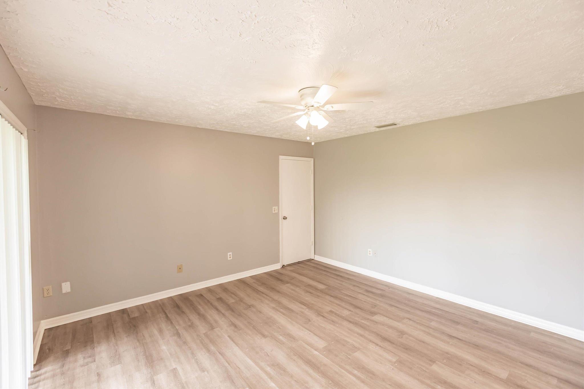 785 NW Archer Avenue