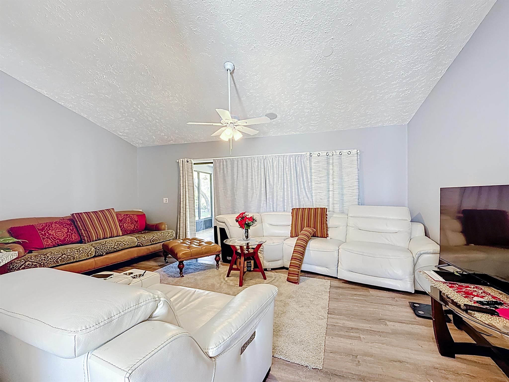 785 NW Archer Avenue