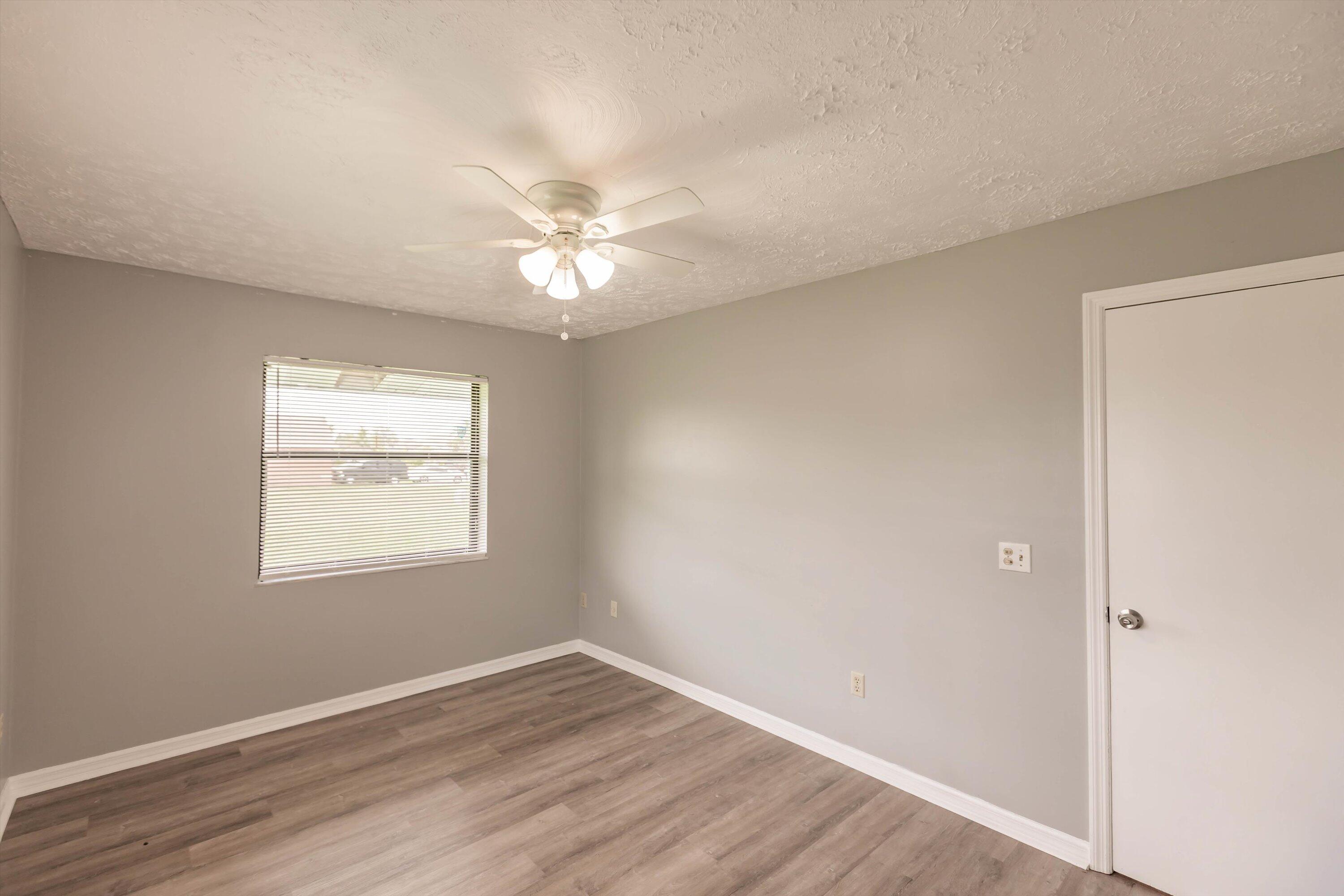 785 NW Archer Avenue