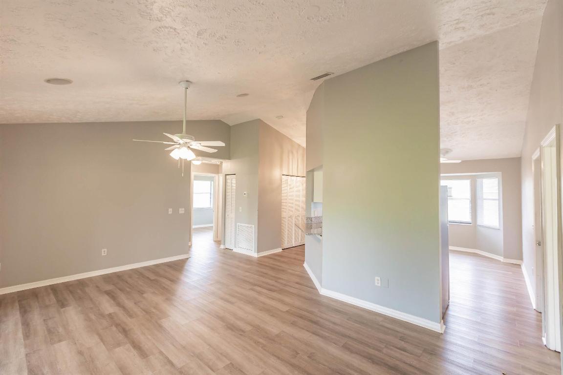 785 NW Archer Avenue