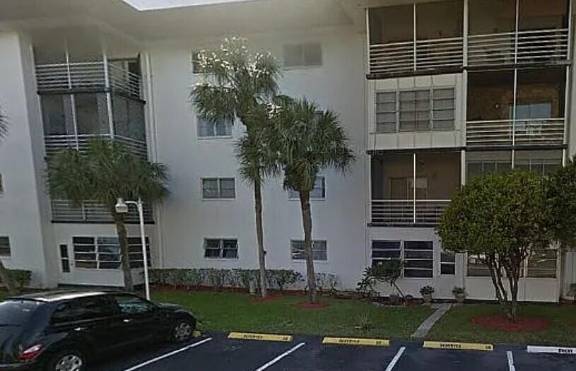 4740 NW 21st Street 101