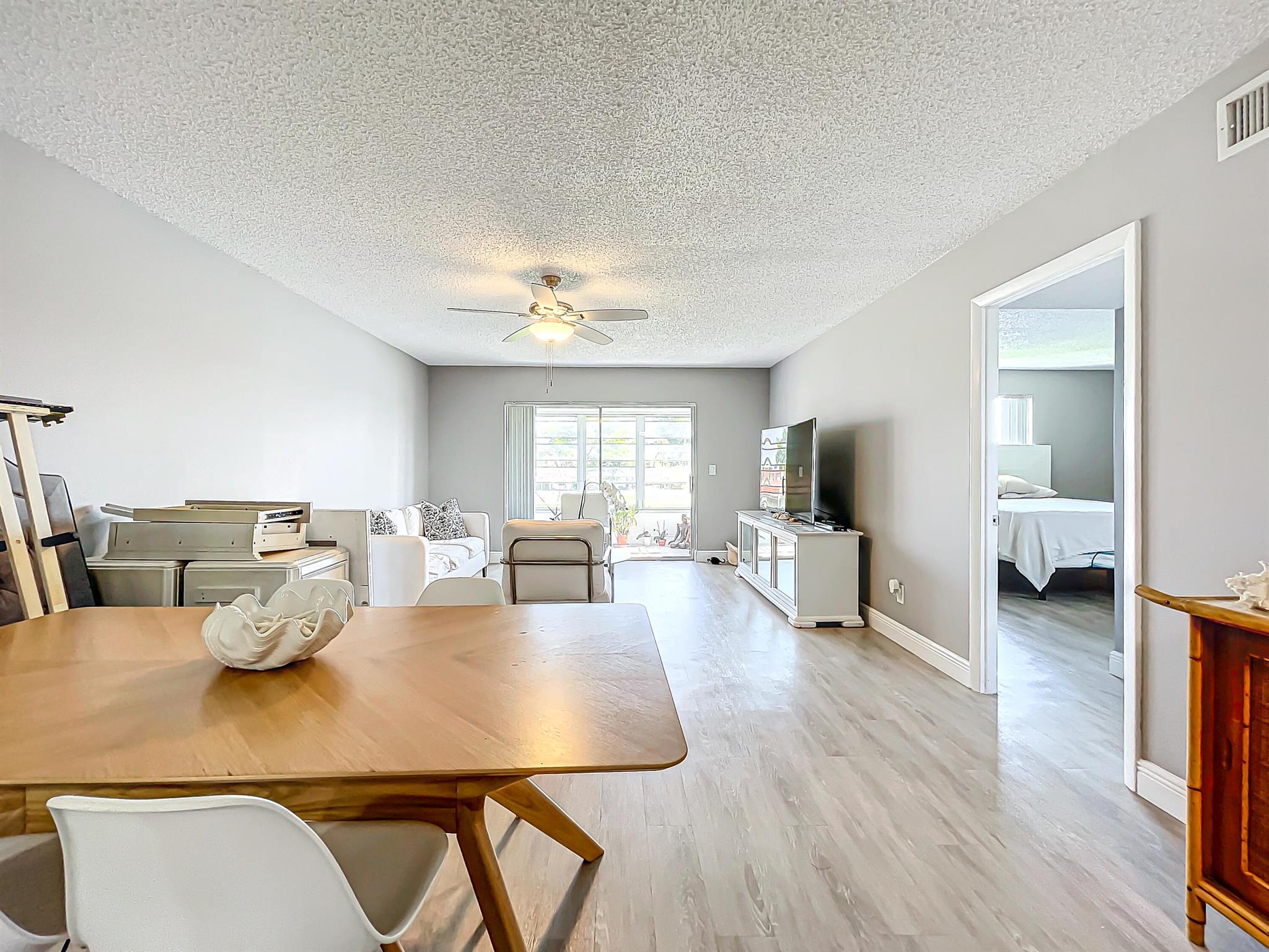 133 Lake Evelyn Drive