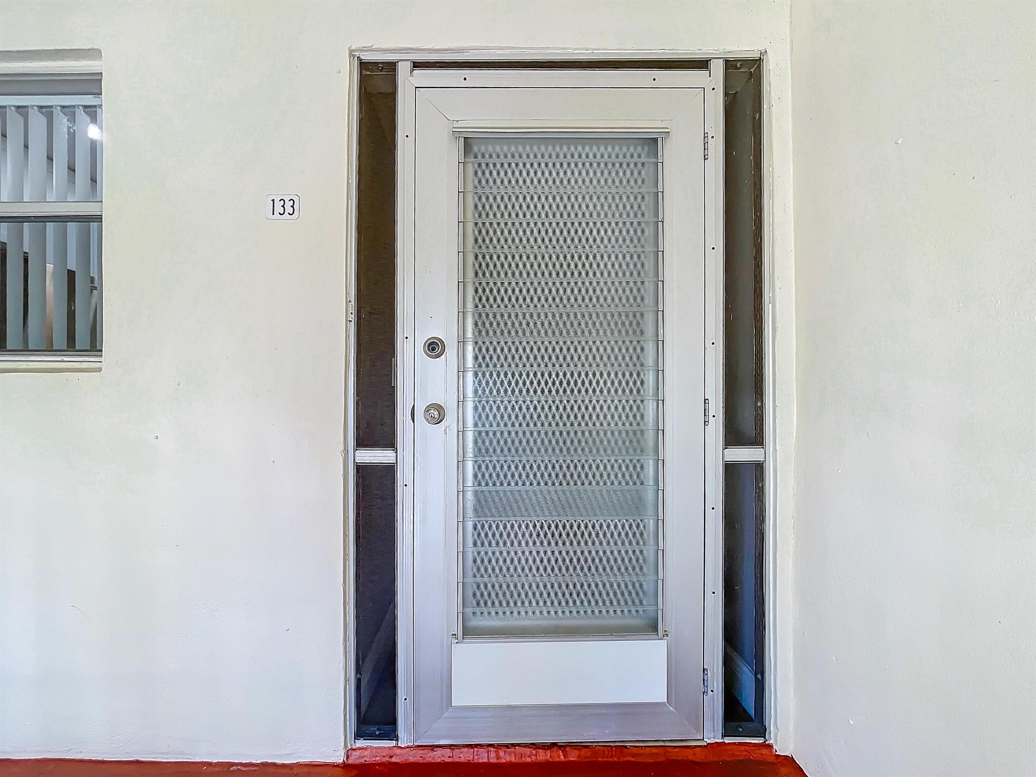 133 Lake Evelyn Drive