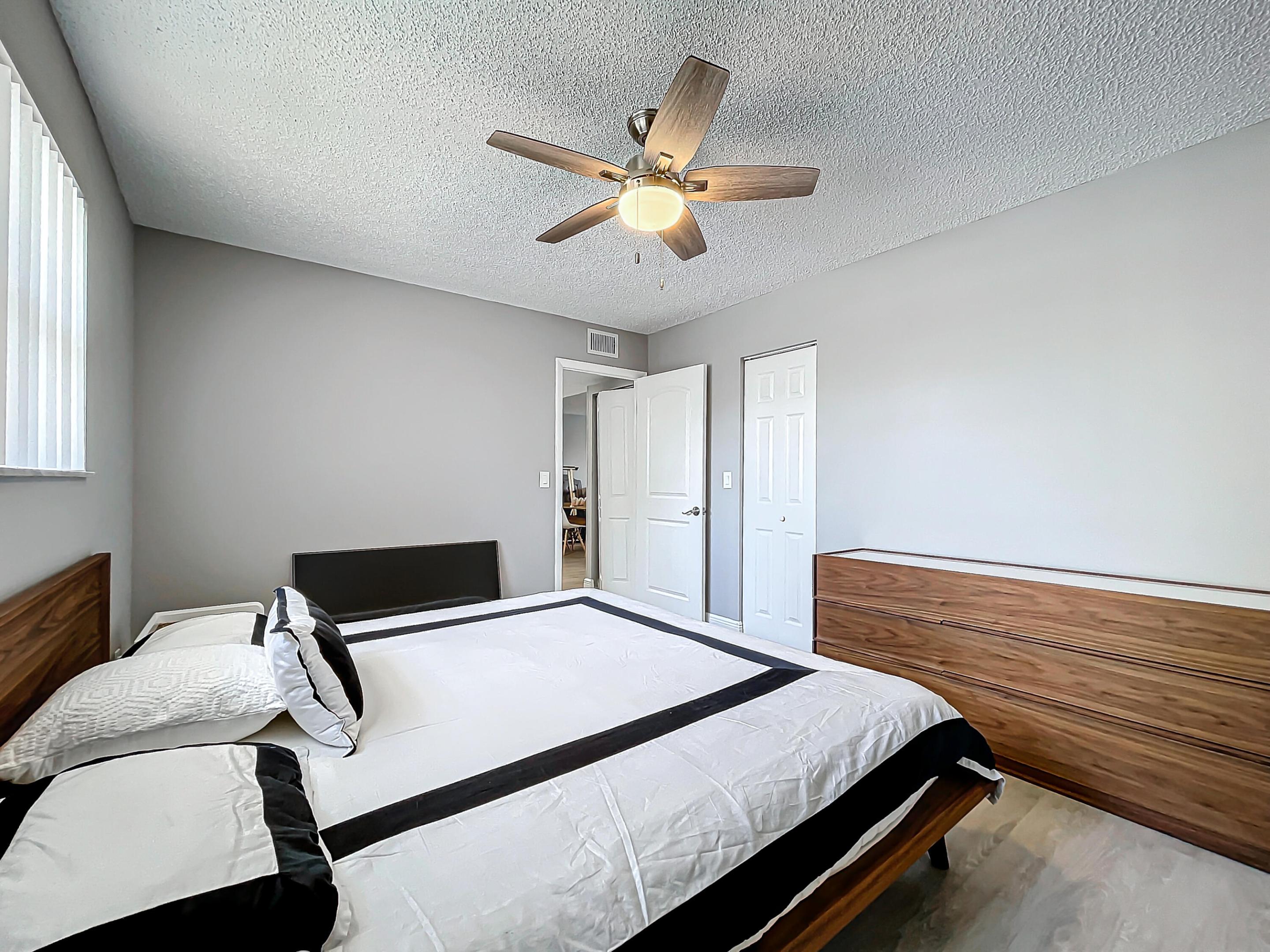 133 Lake Evelyn Drive