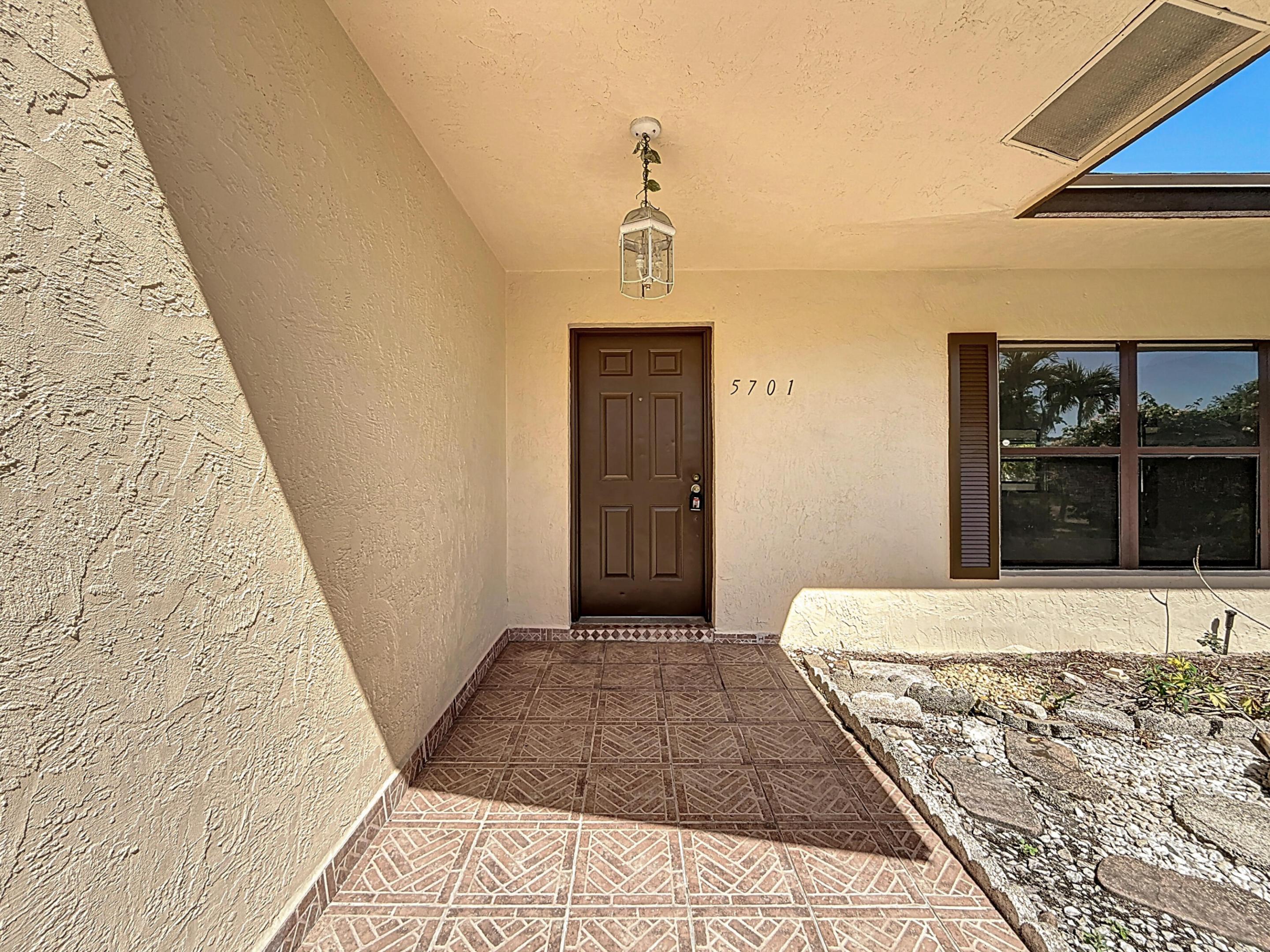 5701 Autumn Ridge Road