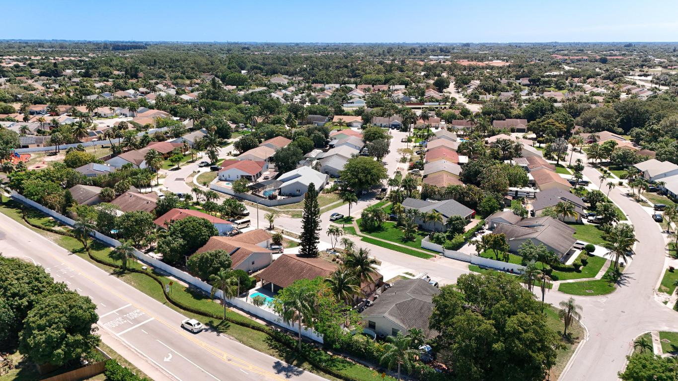 5701 Autumn Ridge Road