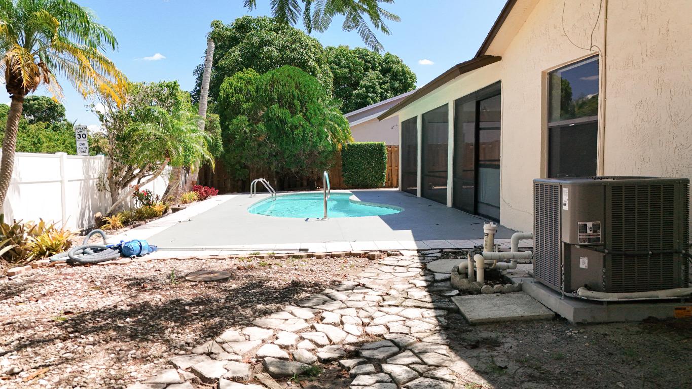 5701 Autumn Ridge Road