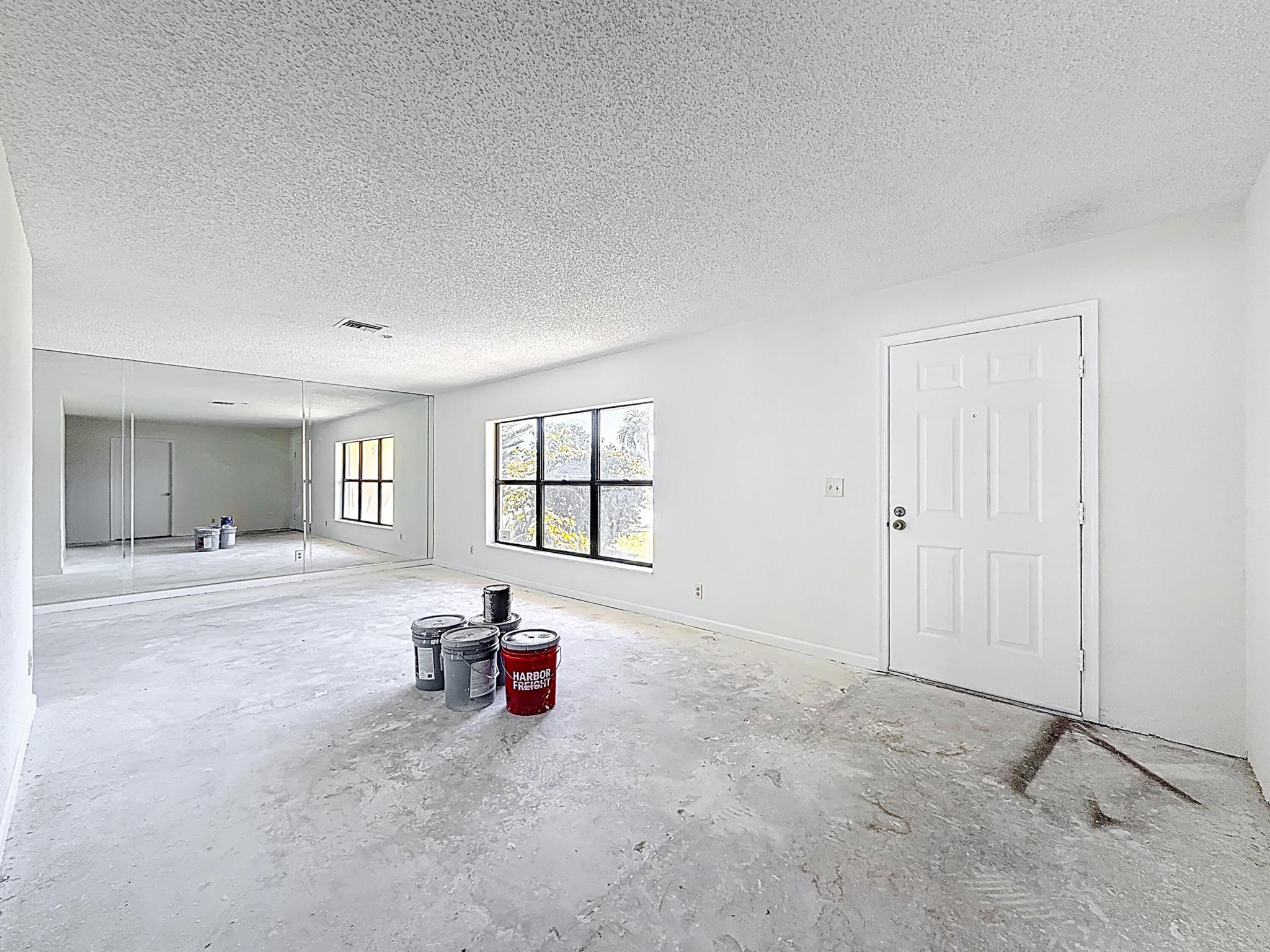 5701 Autumn Ridge Road