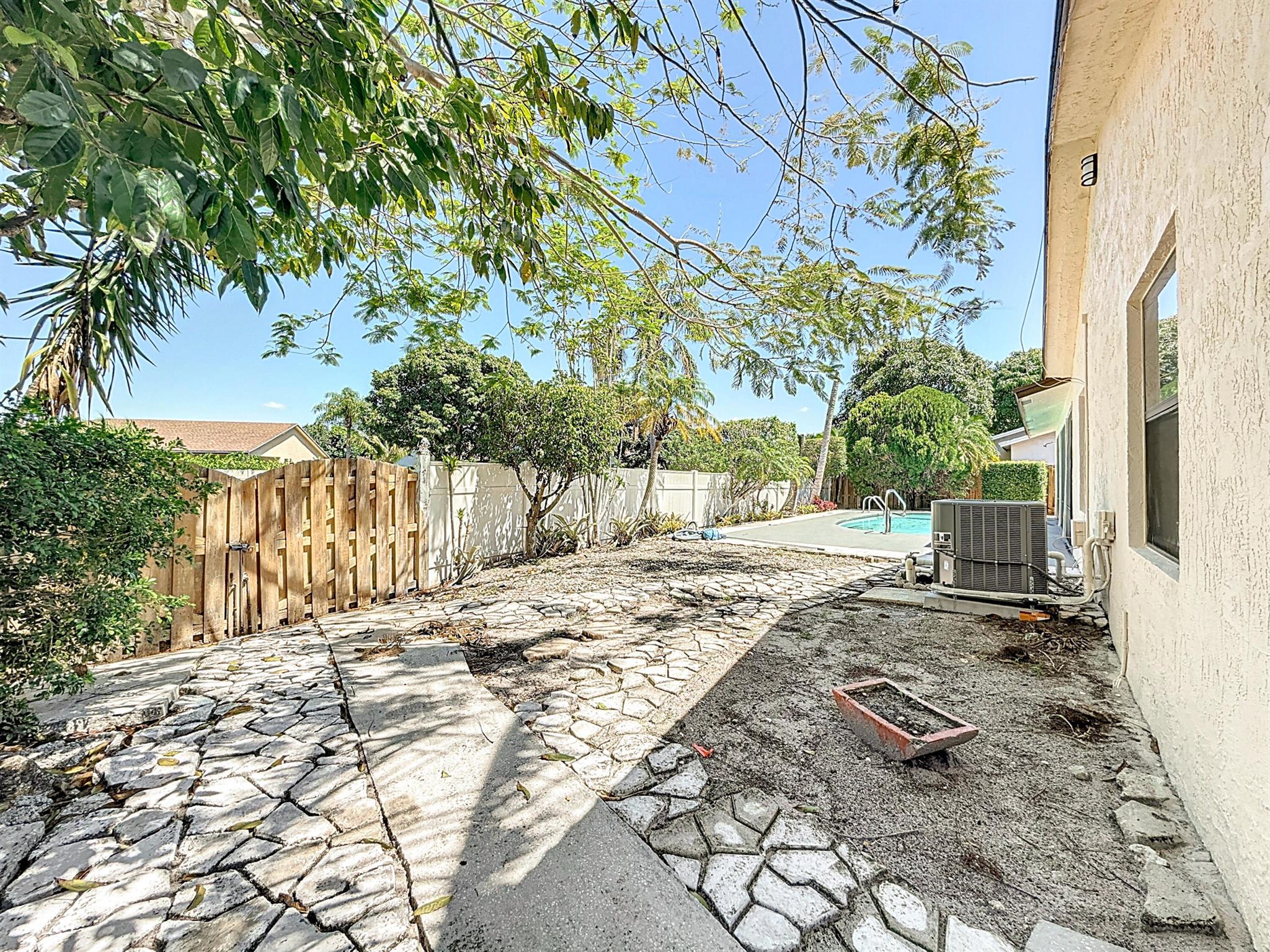 5701 Autumn Ridge Road