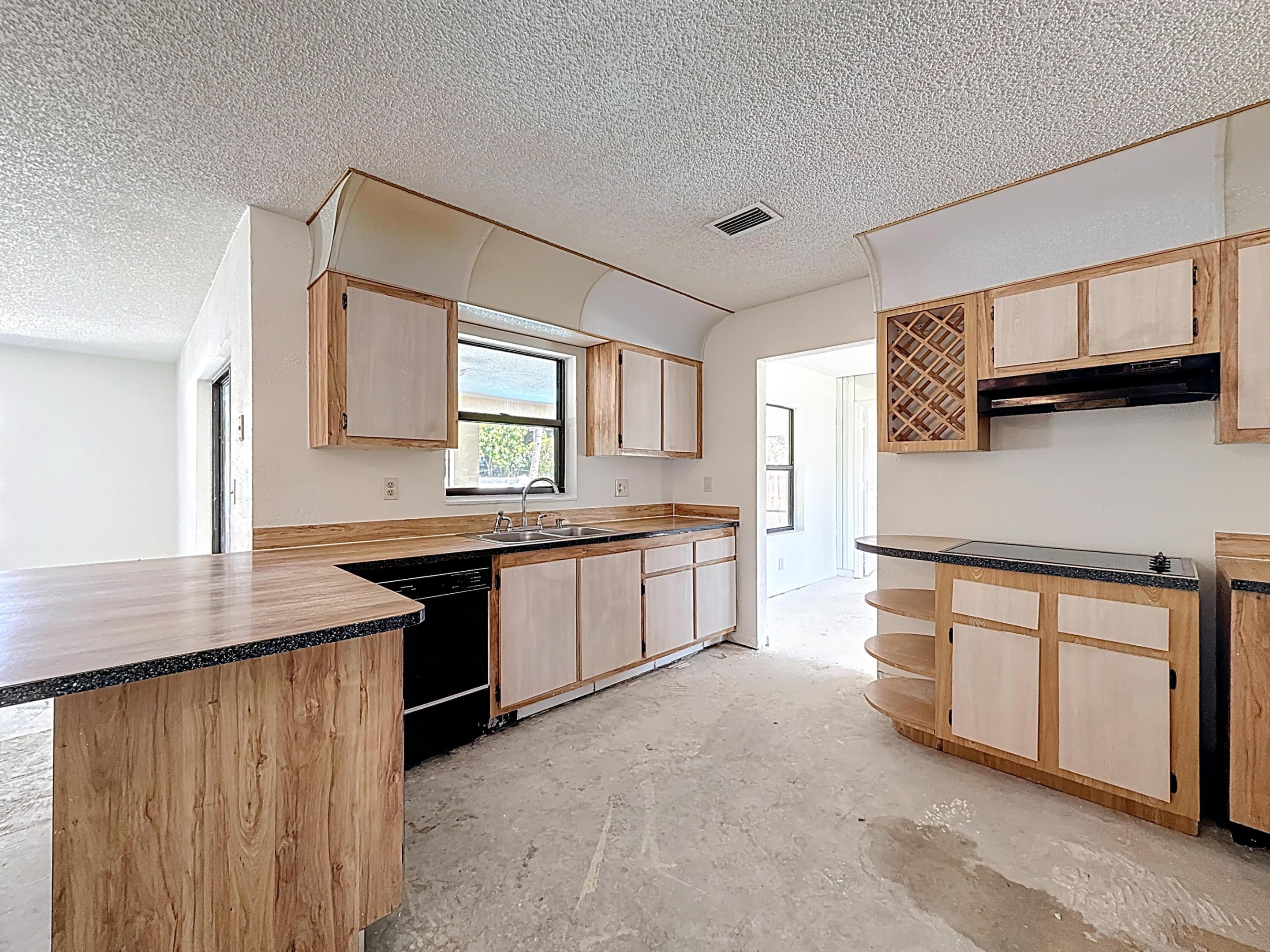 5701 Autumn Ridge Road