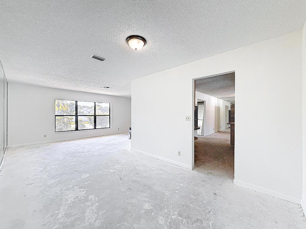 5701 Autumn Ridge Road