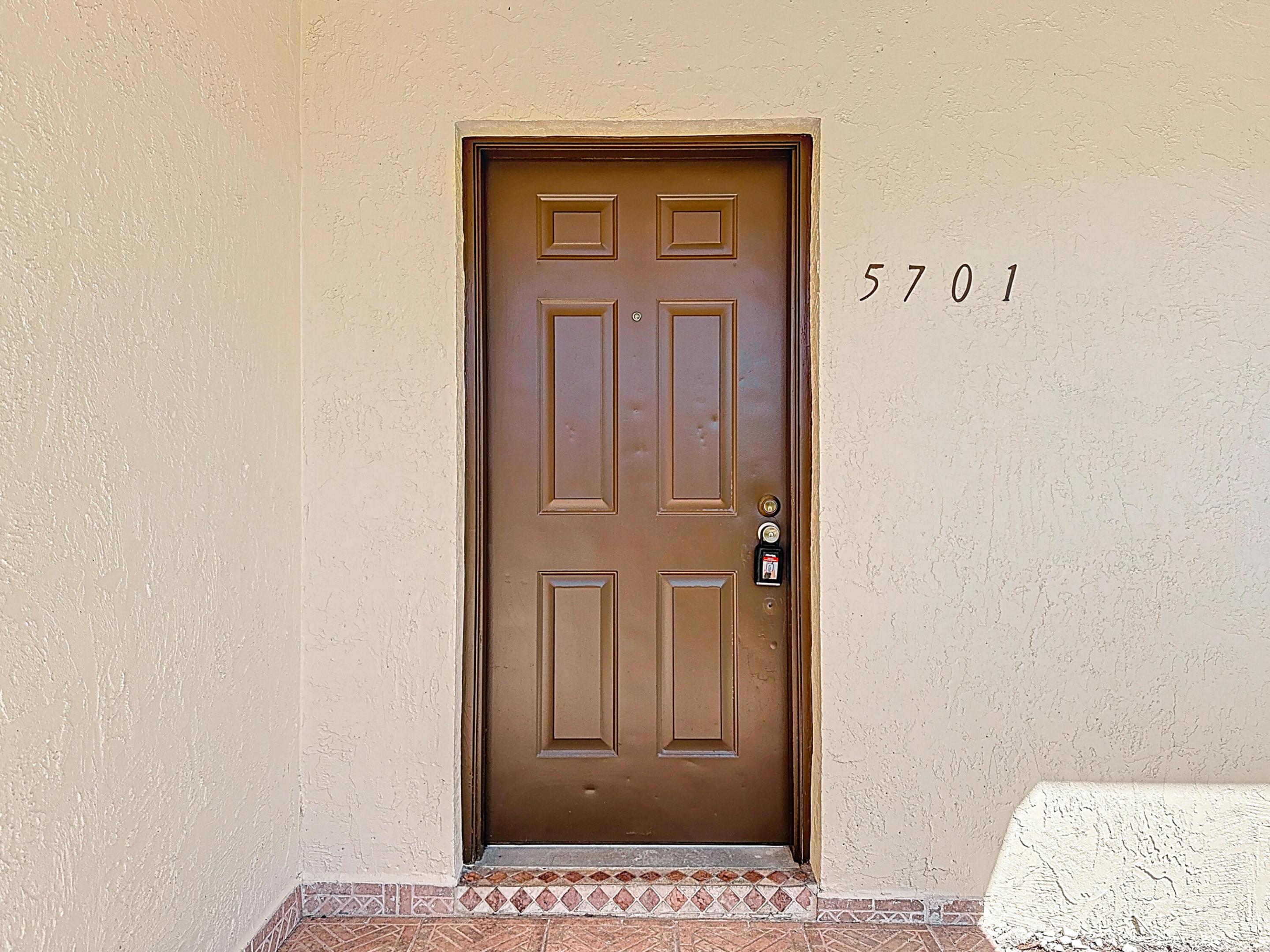 5701 Autumn Ridge Road