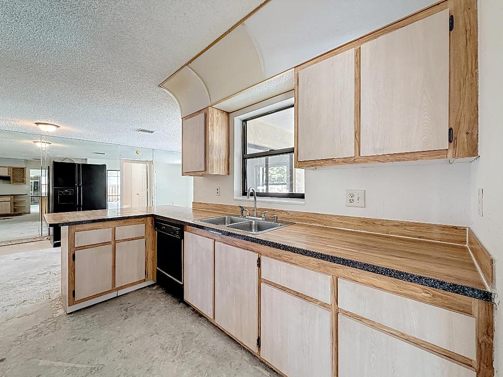 5701 Autumn Ridge Road