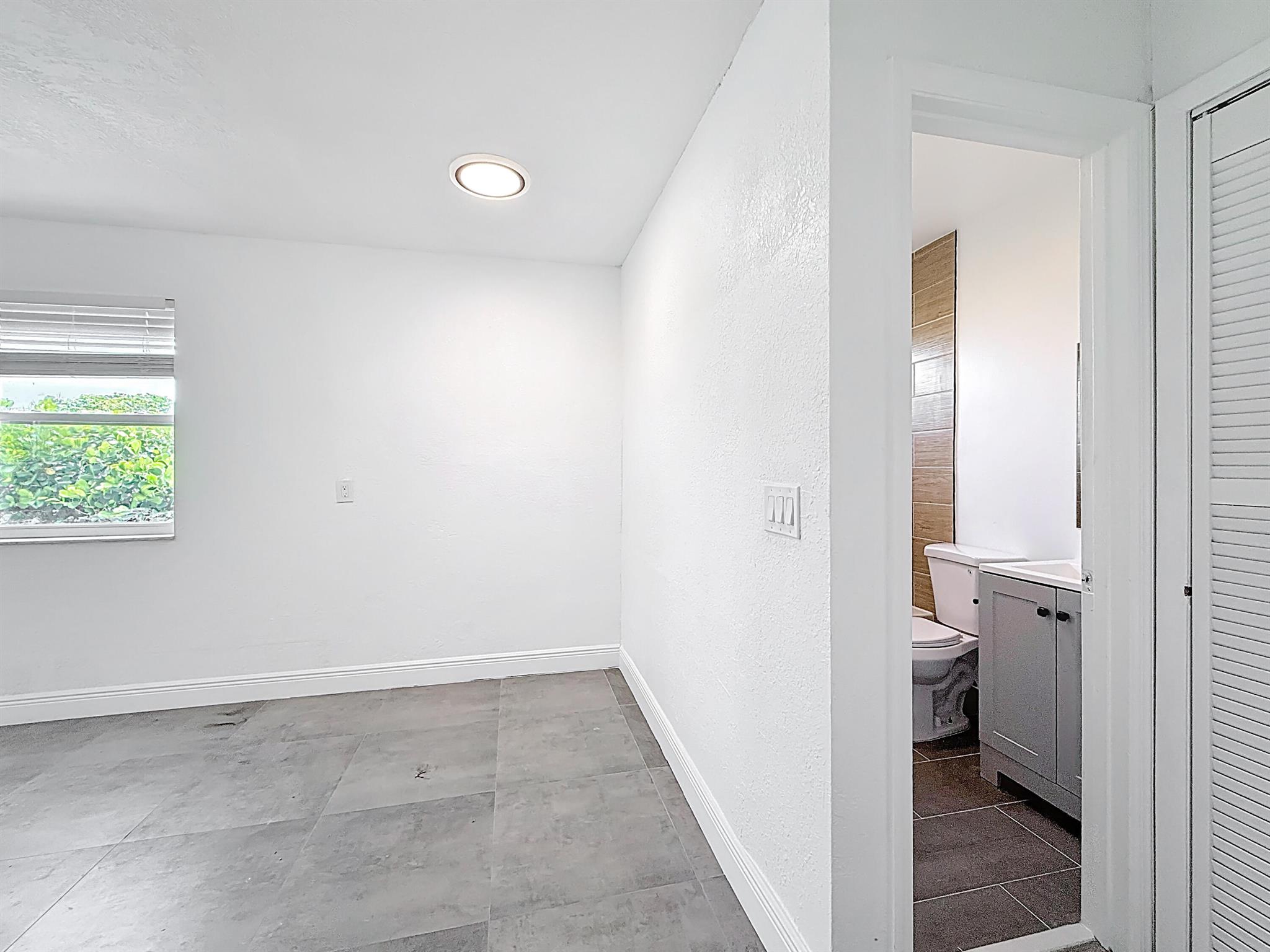 2105 Tallahassee Drive