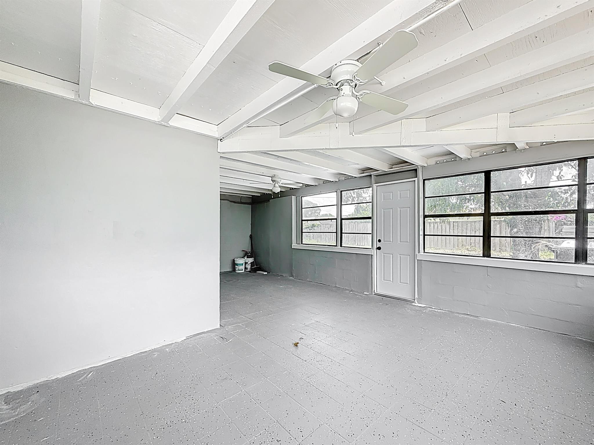 2105 Tallahassee Drive