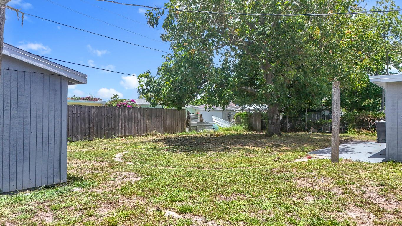 2105 Tallahassee Drive