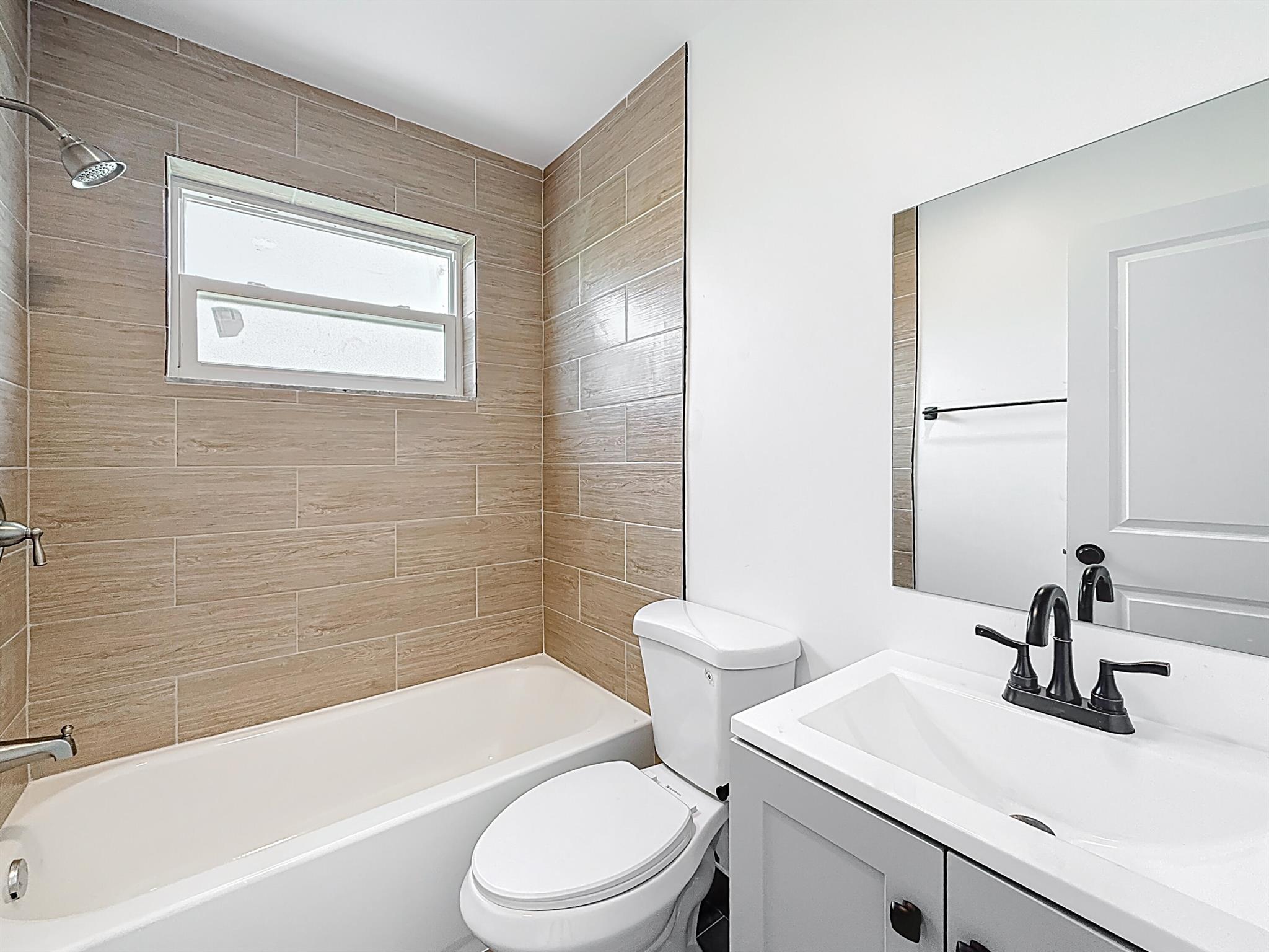 2105 Tallahassee Drive