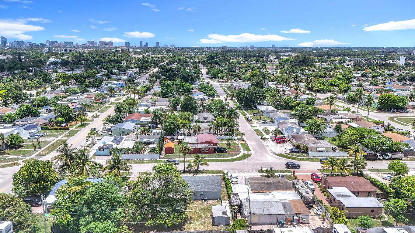 2105 Tallahassee Drive