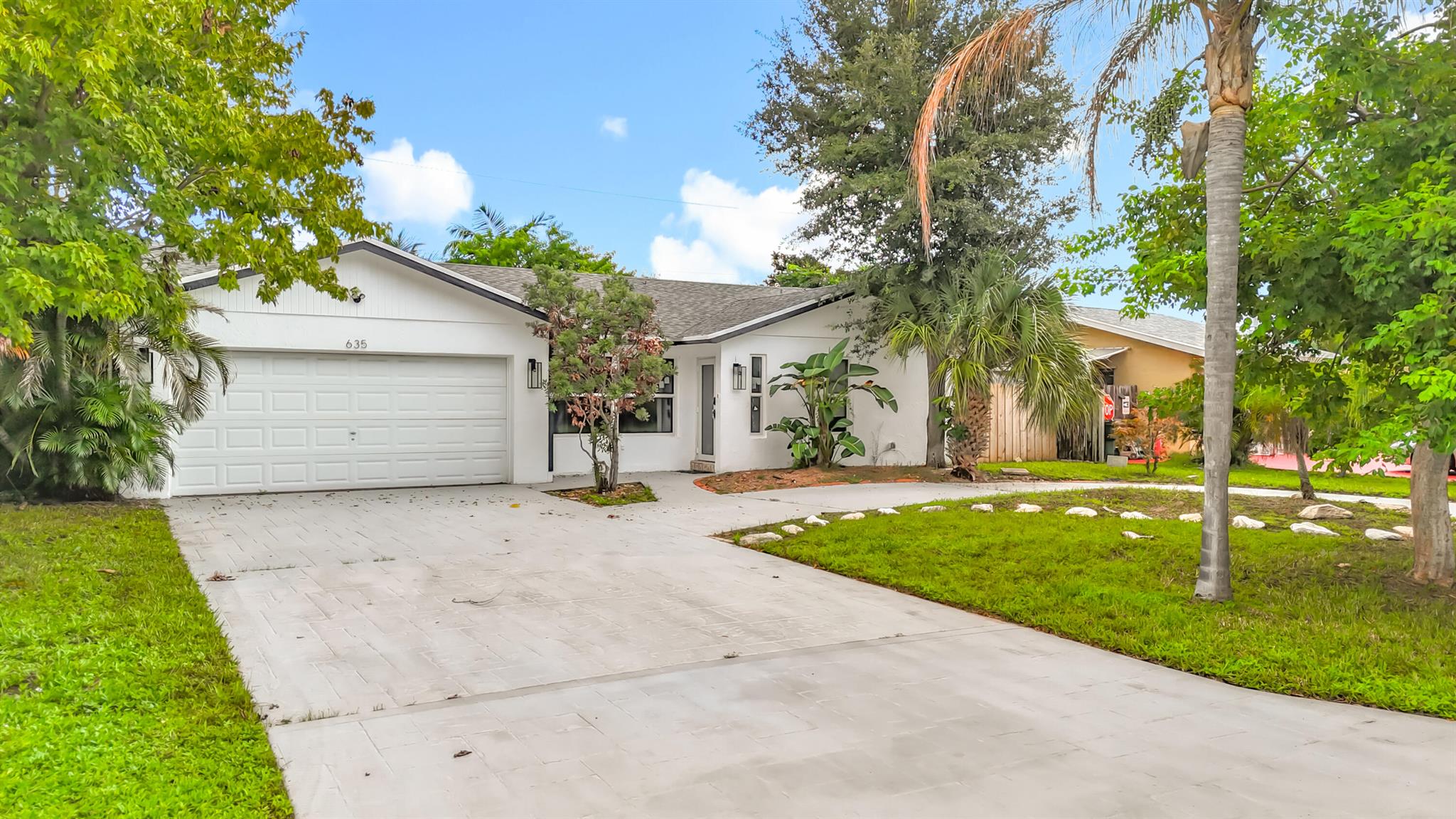635 Kingbird Circle
