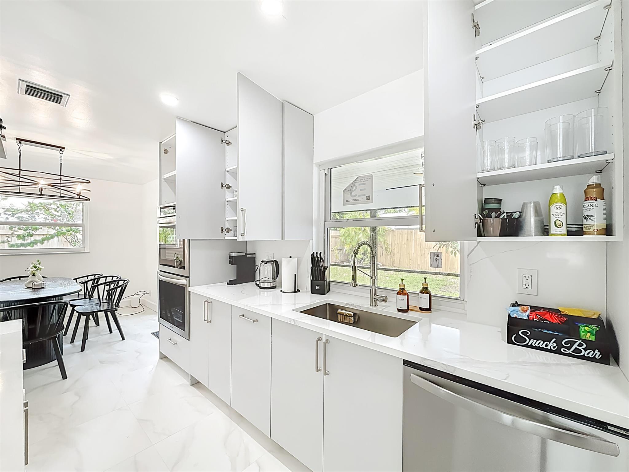 635 Kingbird Circle