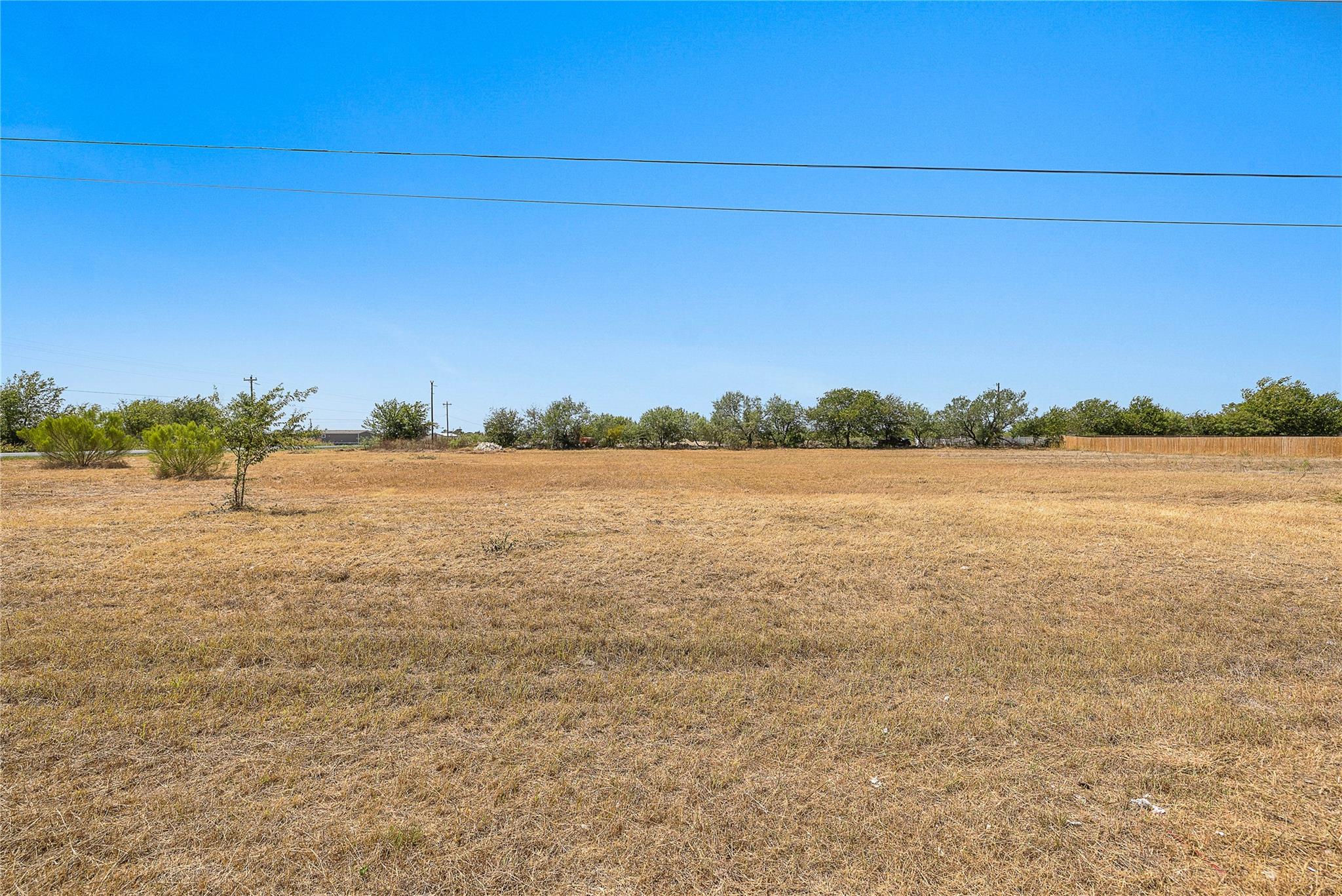 246 Twin Creeks CIR