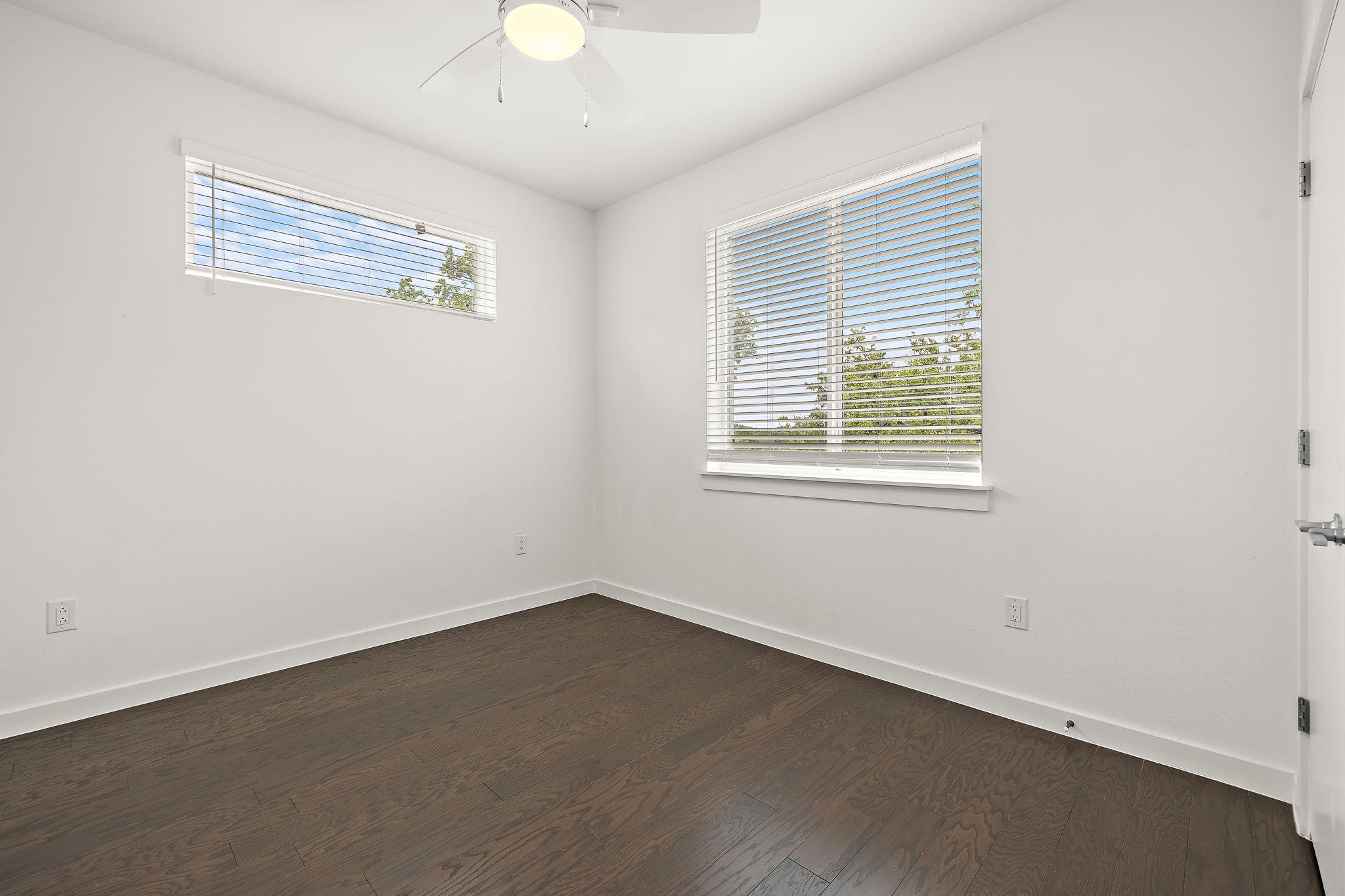 1206 Sarabeth WAY