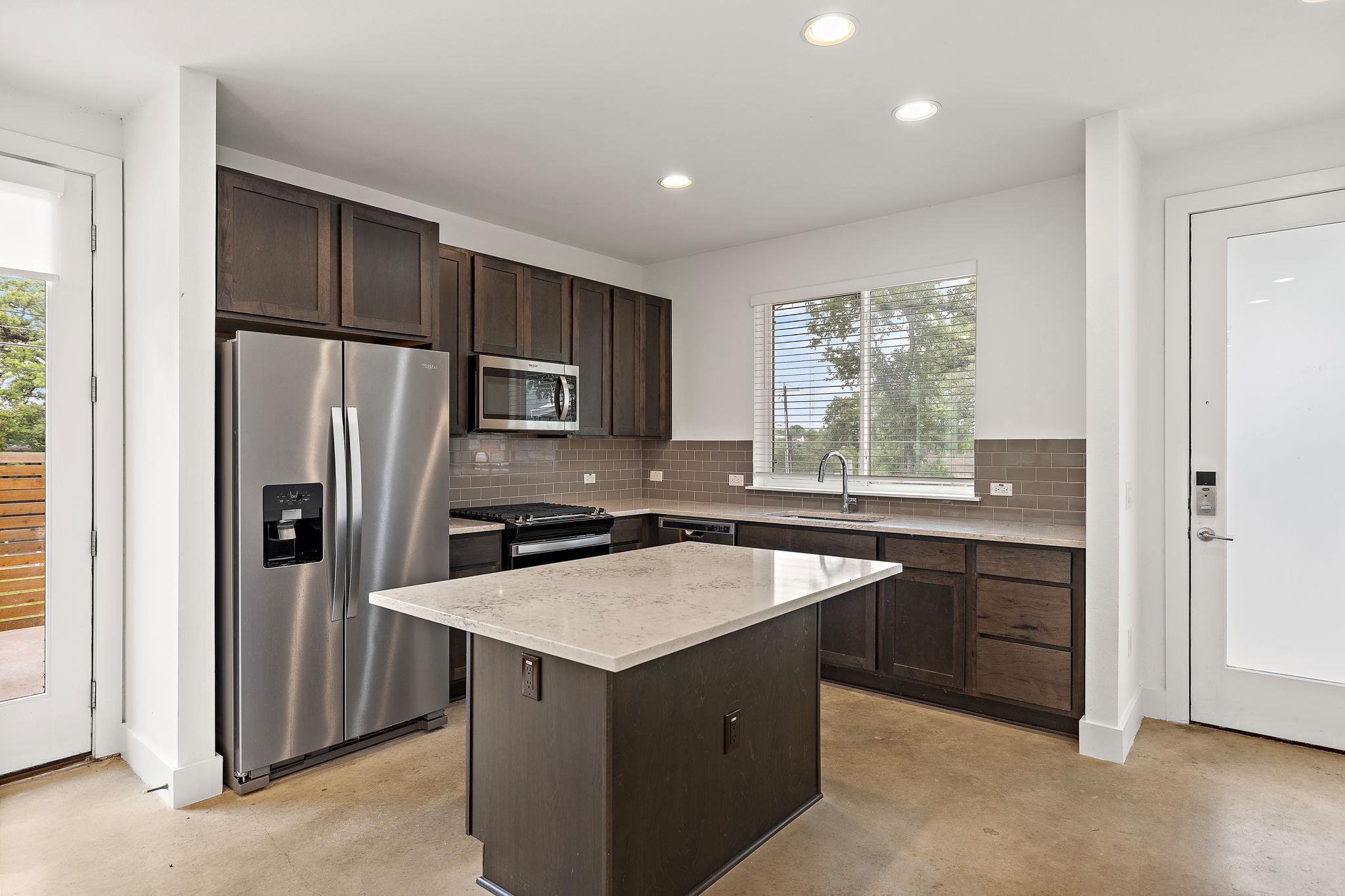 1206 Sarabeth WAY
