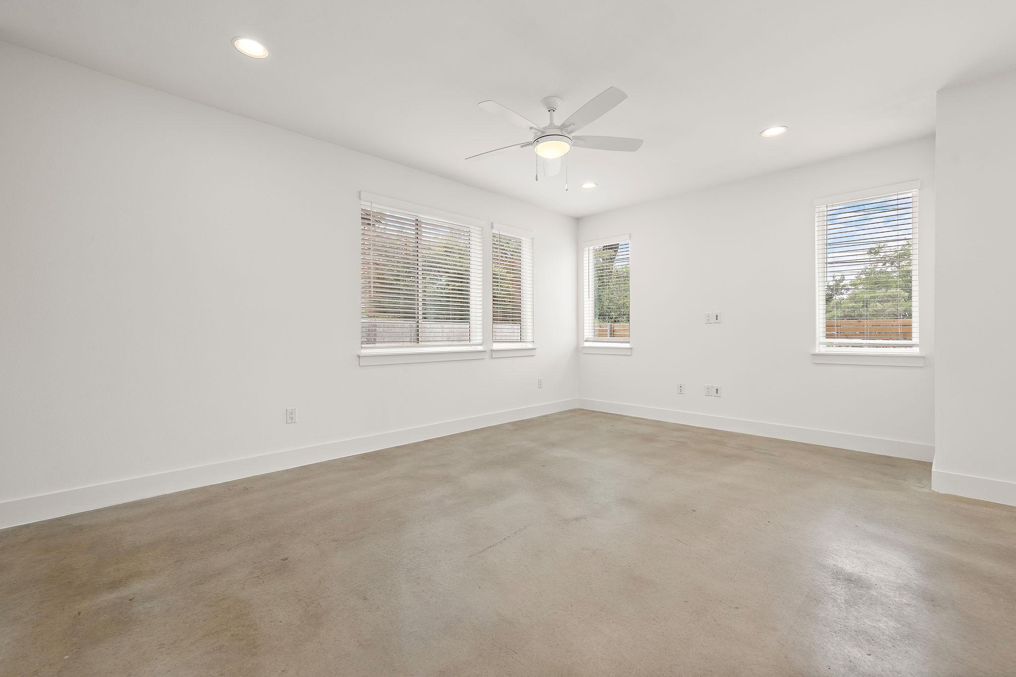 1206 Sarabeth WAY