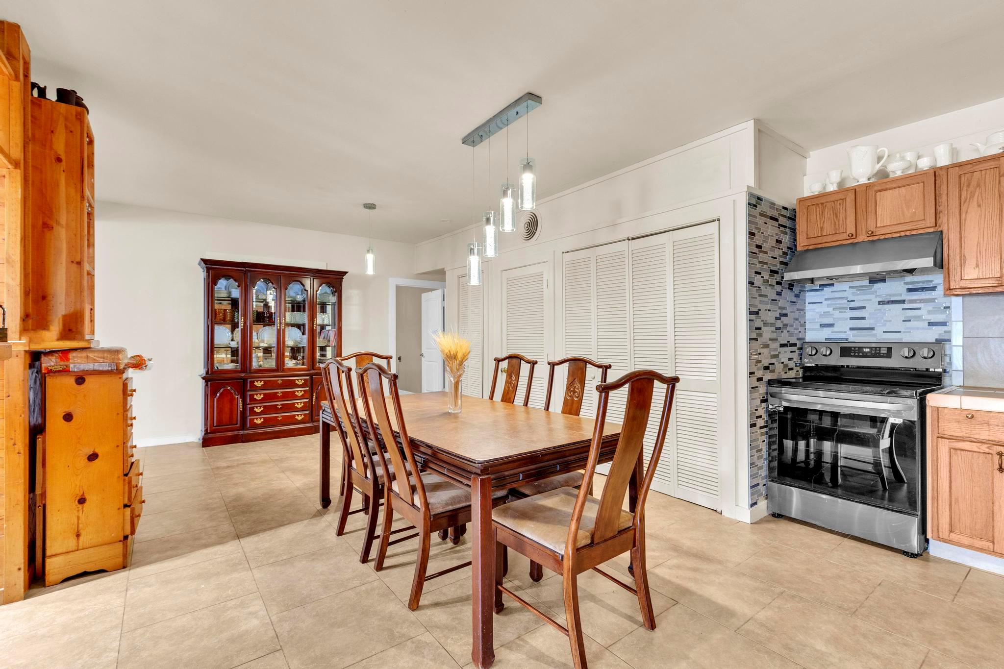 23505 Fulkes LN