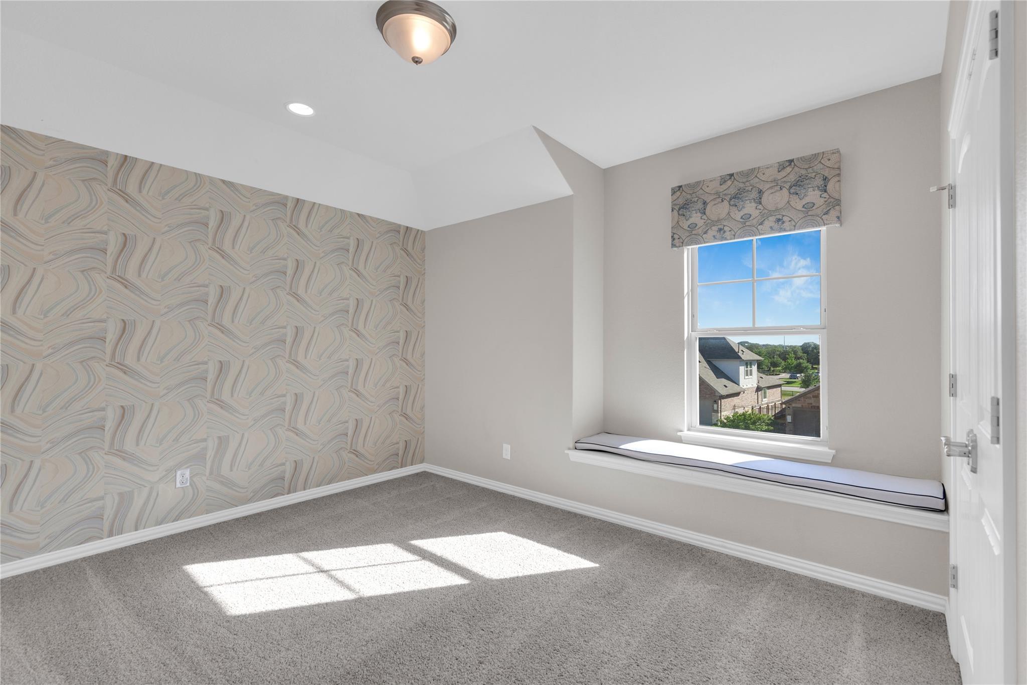 113 Groesbeck LN