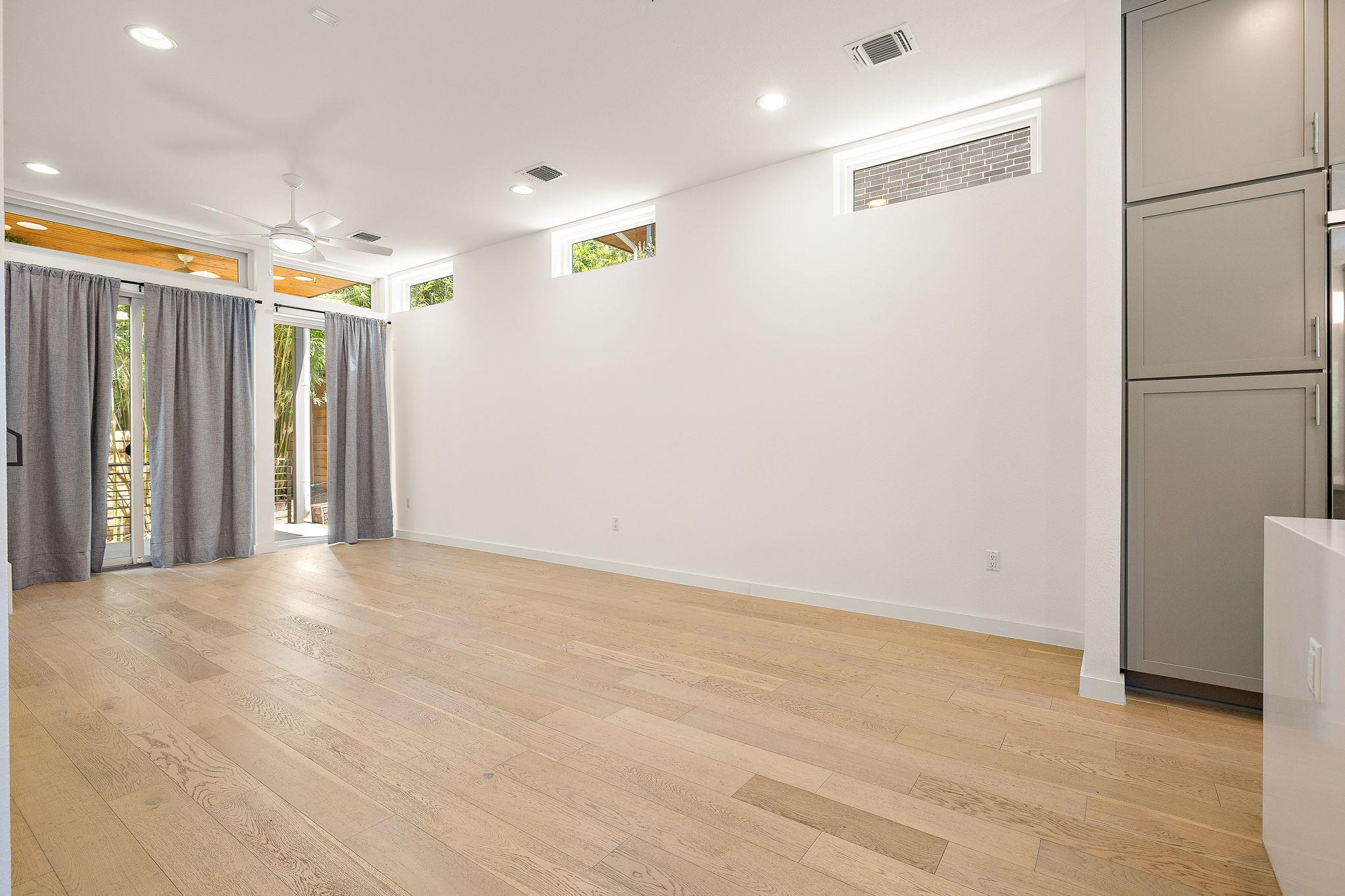 900 S 2nd ST # 16