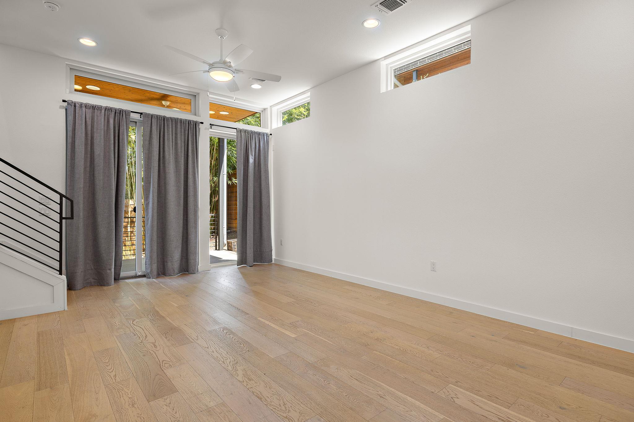 900 S 2nd ST # 16