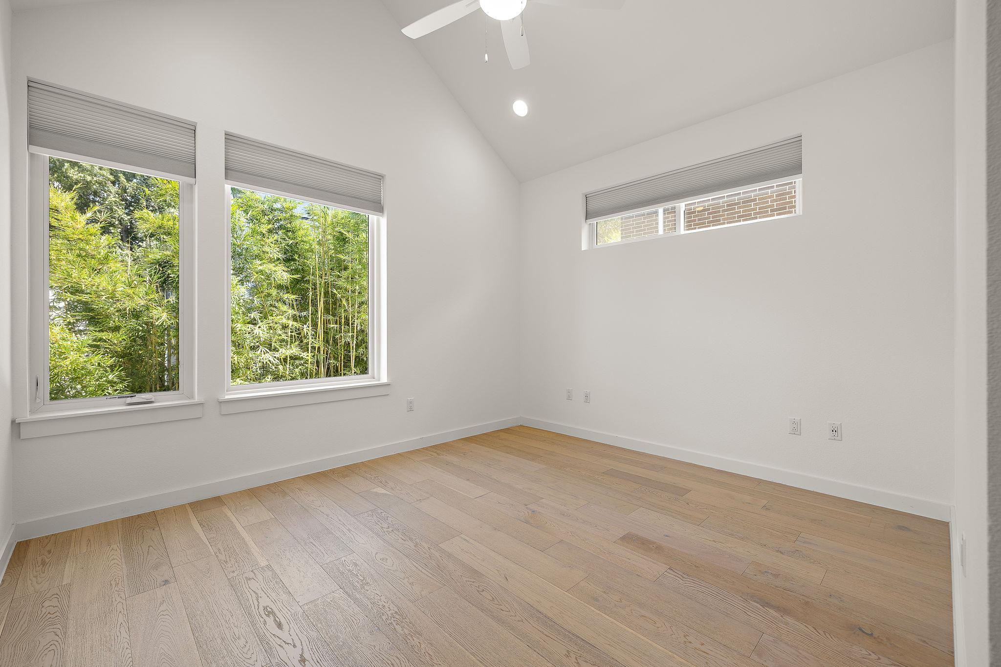 900 S 2nd ST # 16