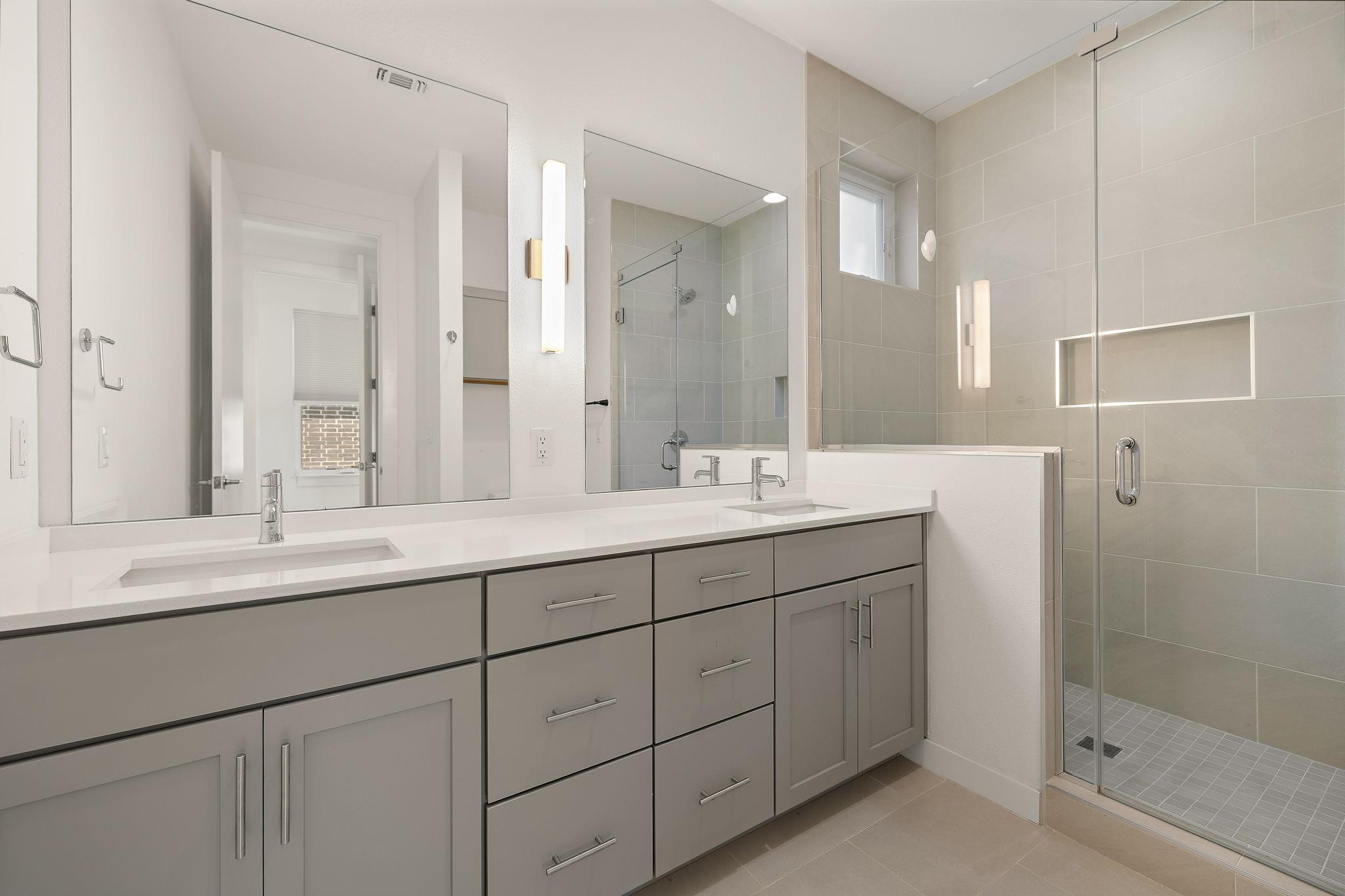 900 S 2nd ST # 16