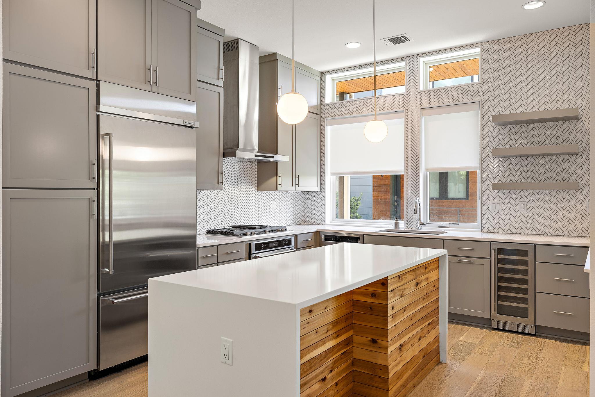 900 S 2nd ST # 16