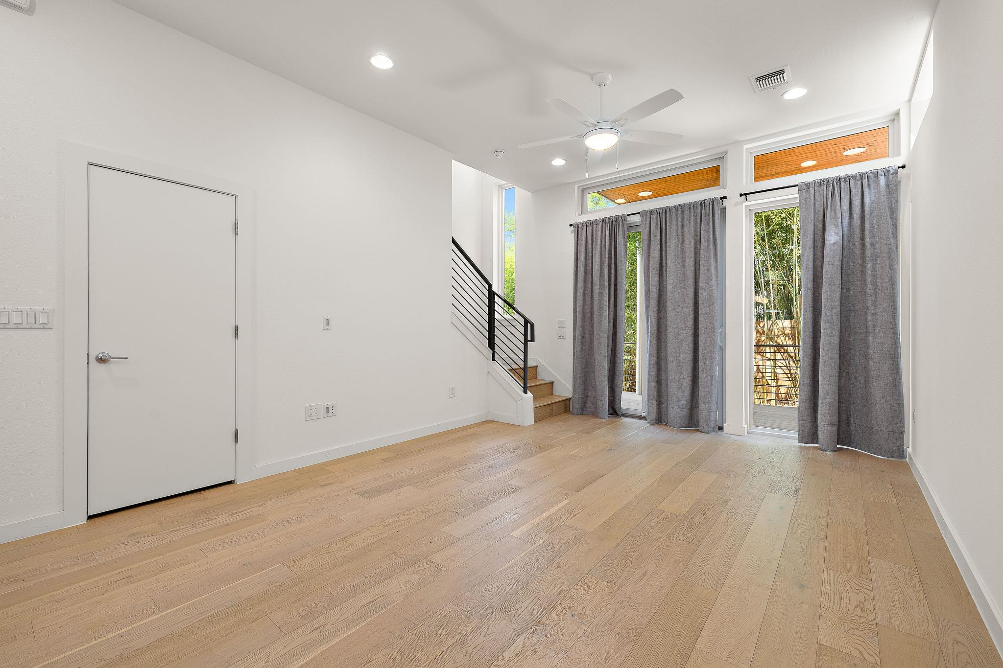 900 S 2nd ST # 16