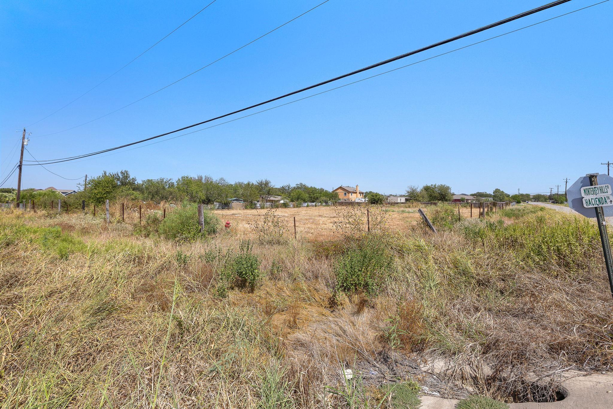 190 Monterrey Hills DR