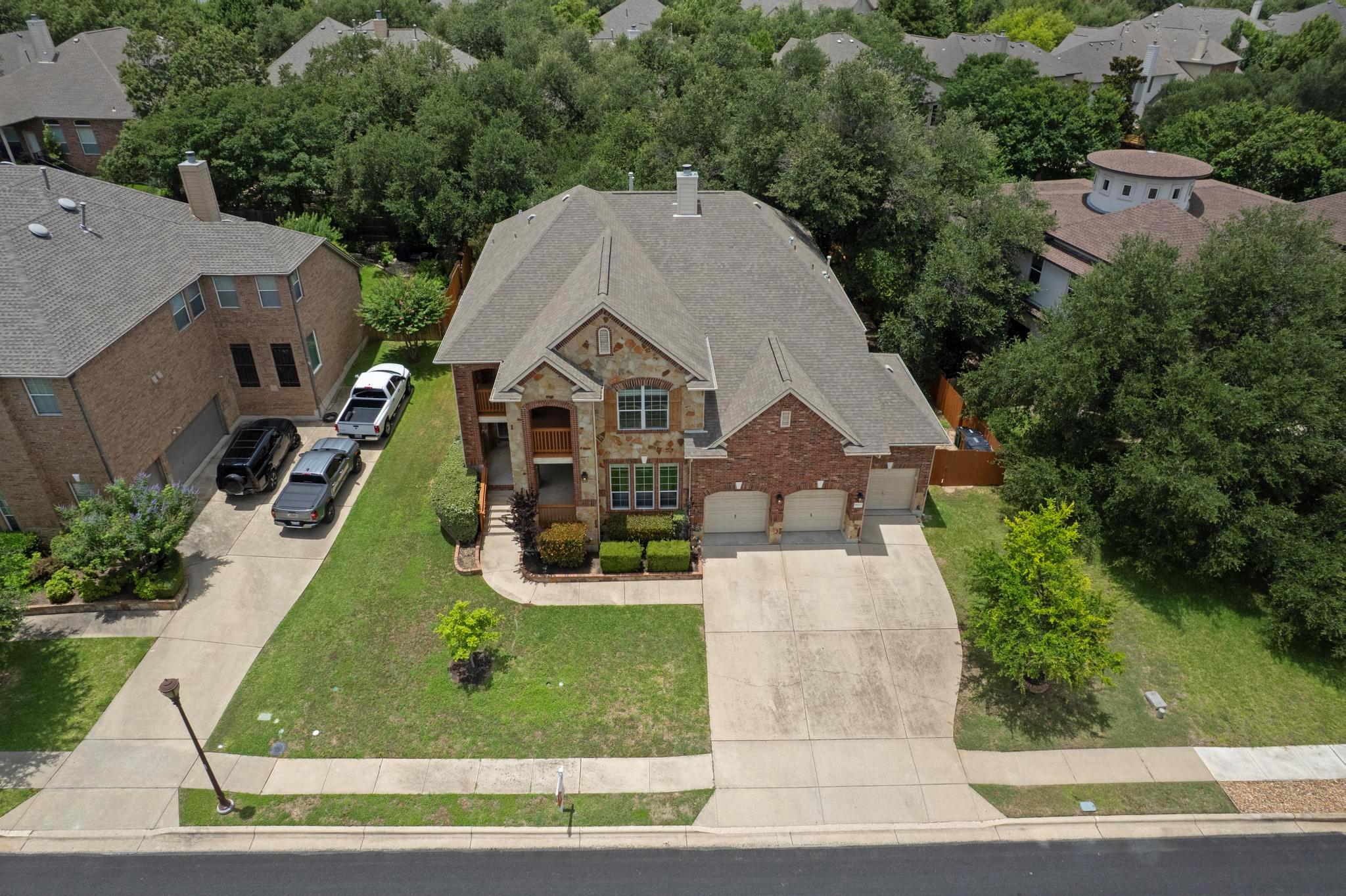 9812 Whitley Bay DR