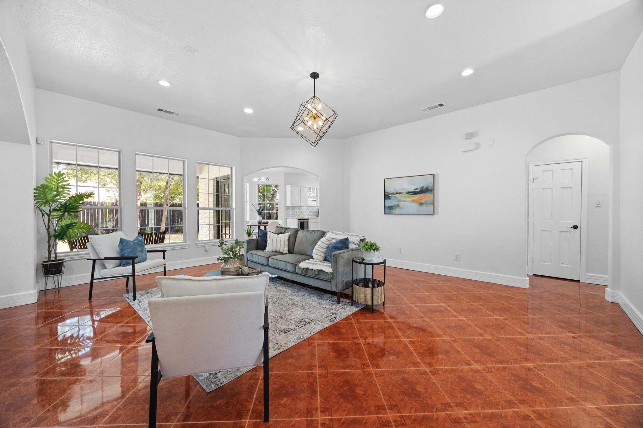 10901 Parkfield DR
