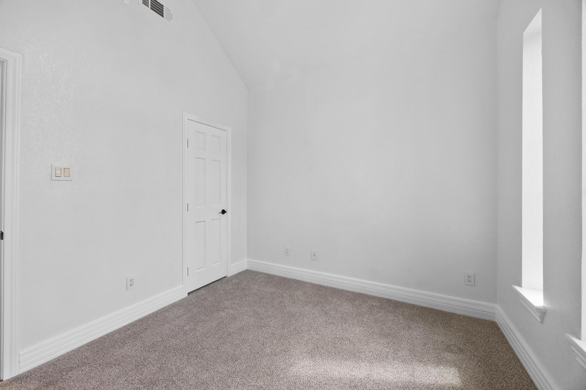 10901 Parkfield DR