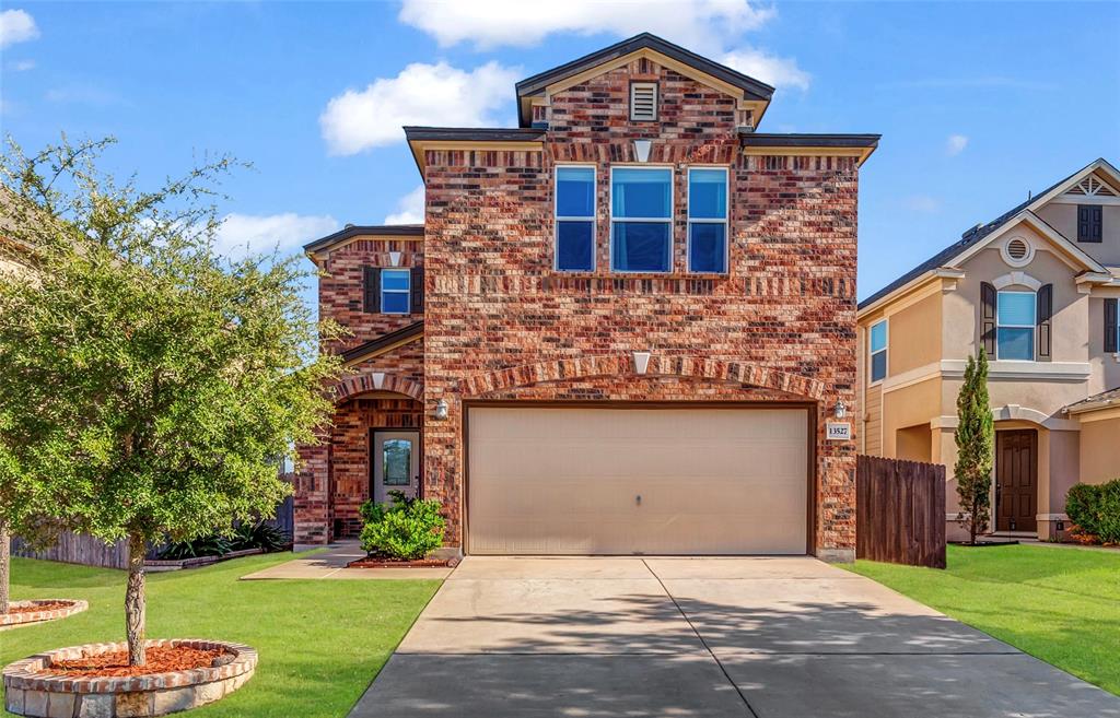 13527 Abraham Lincoln ST