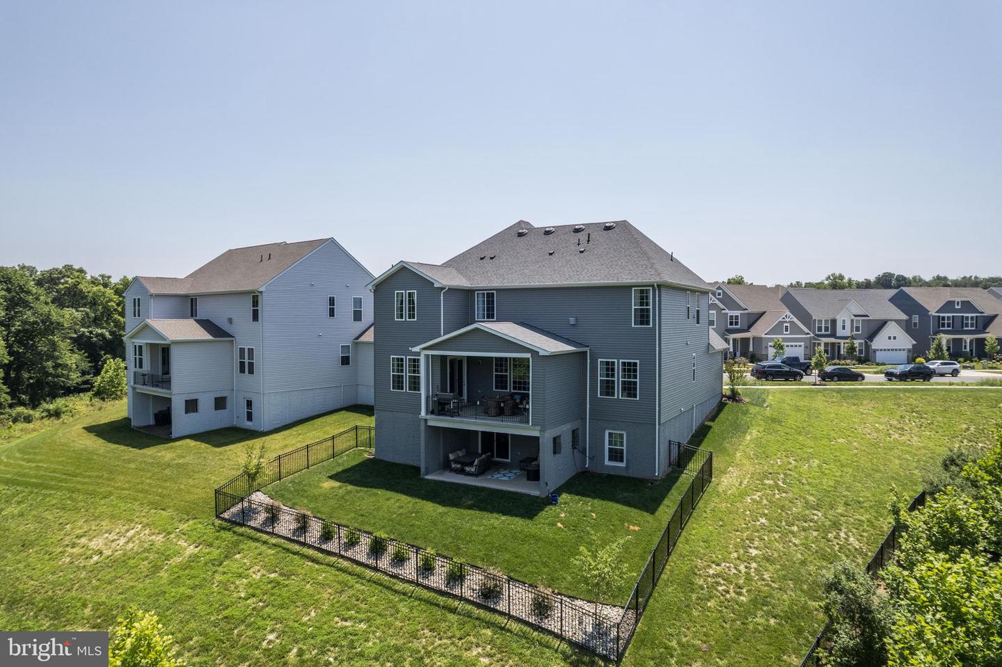 5745 Hawk Ridge Rd