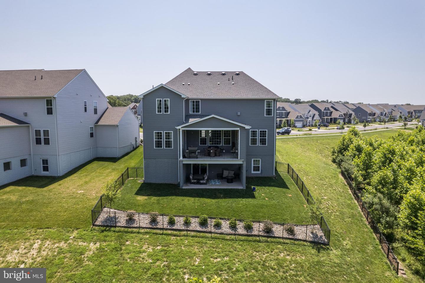 5745 Hawk Ridge Rd