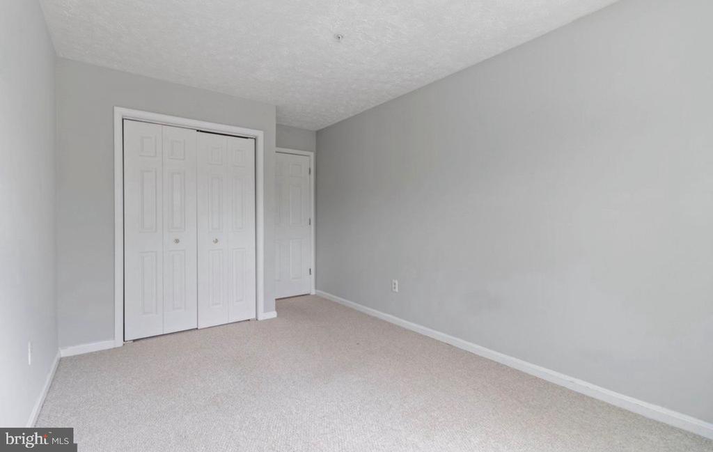 8926 MALLARD COURT