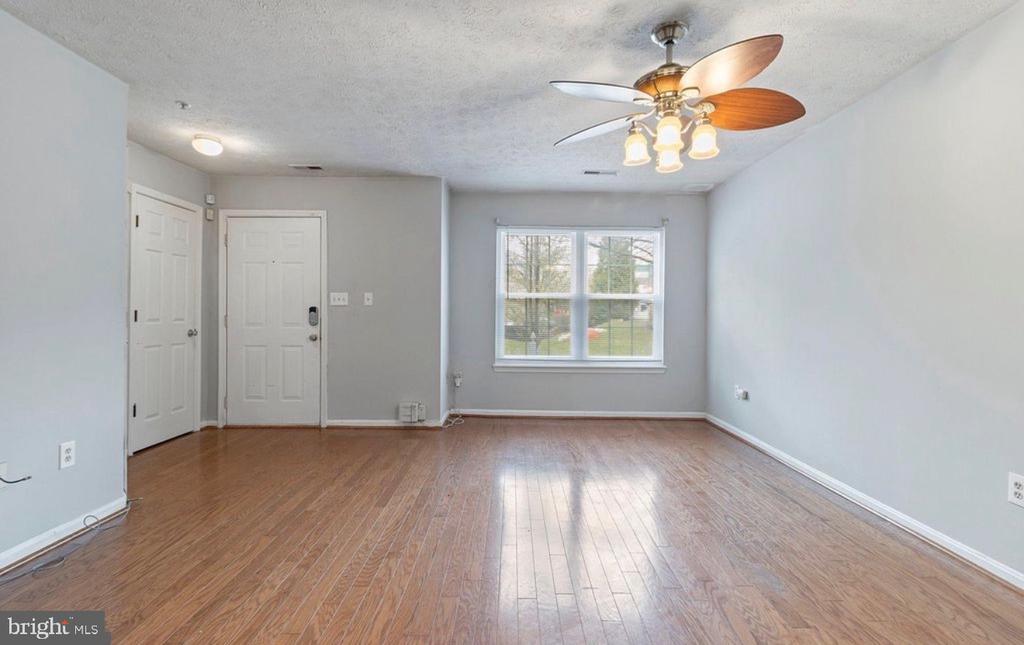 8926 MALLARD COURT