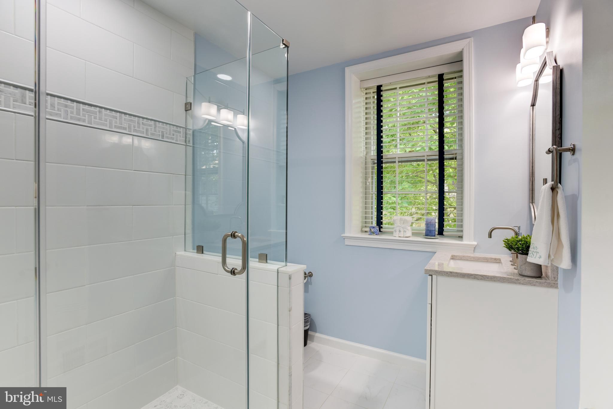 10918 WICKSHIRE WAY Unit: D-4